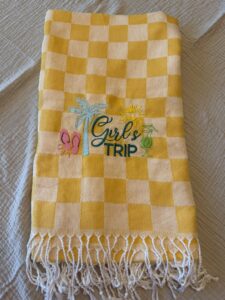 Turkish Beach Towel – Girls trip (Y)