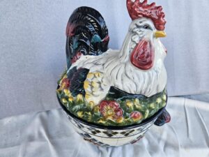 Rooster Gravy bowl (No Ladle)